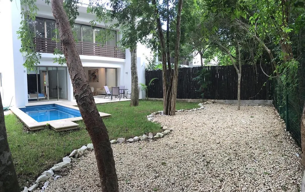 Villa 3 Rincon De Mar プレヤデルカーメン 別荘